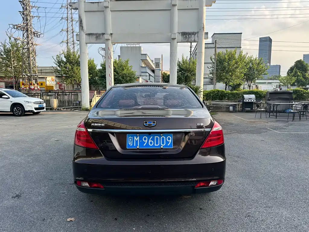 Geely Emgrand 2017