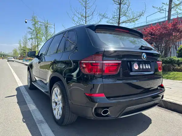 BMW X5 2011