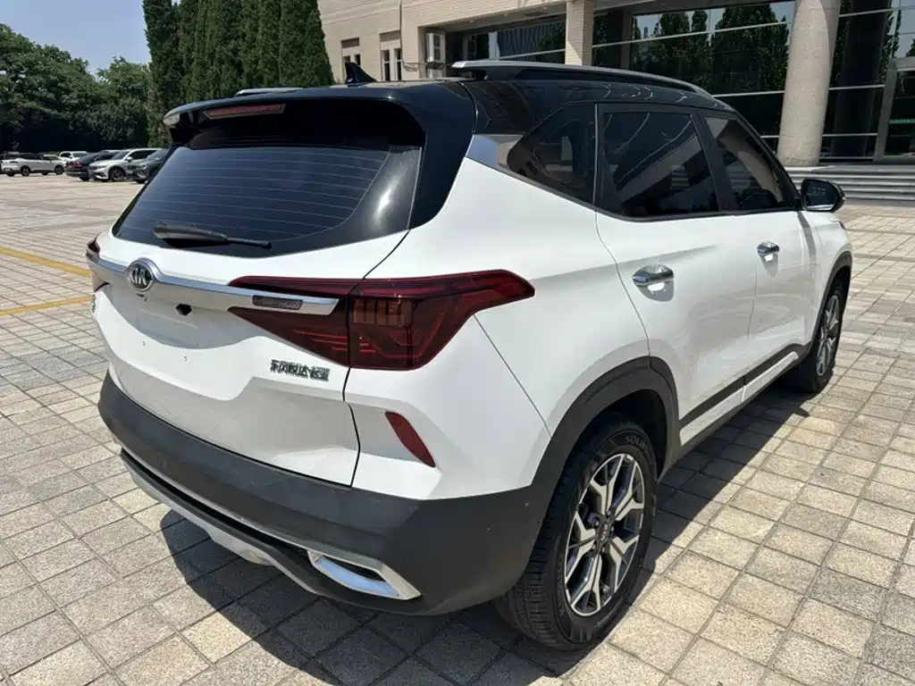 Kia KX3 2020 — фото 22
