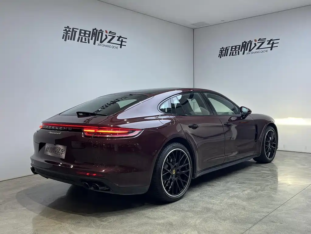 Porsche Panamera Hybrid 2020 — фото 13