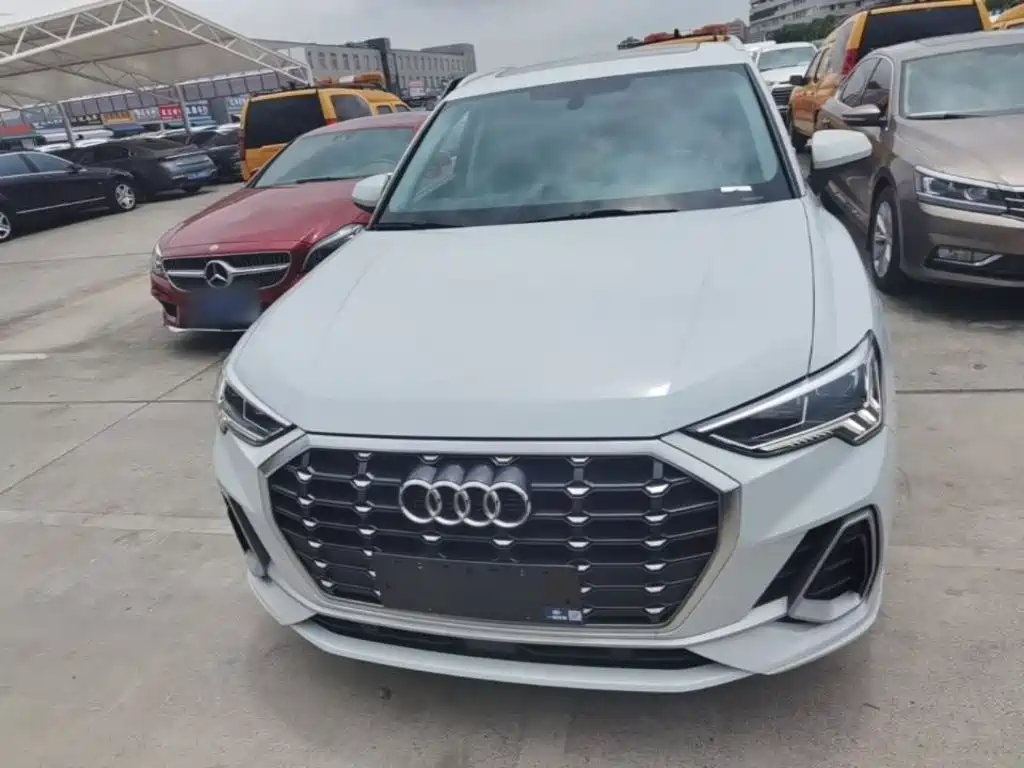 Audi Q3 2022
