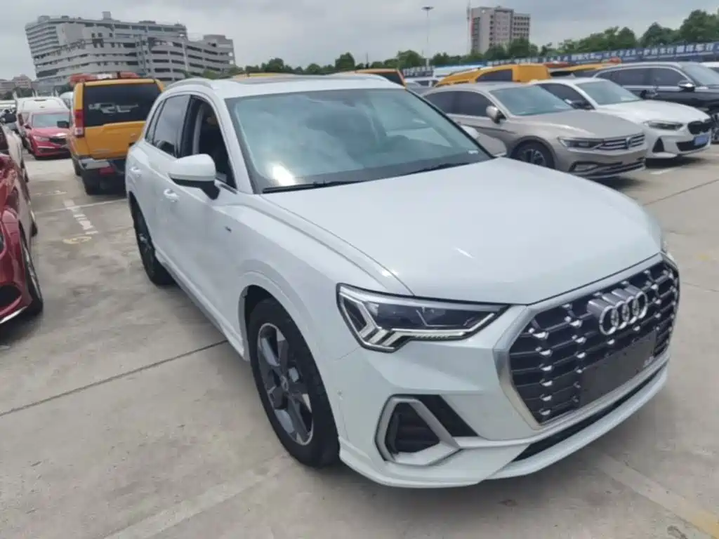 Audi Q3 2022