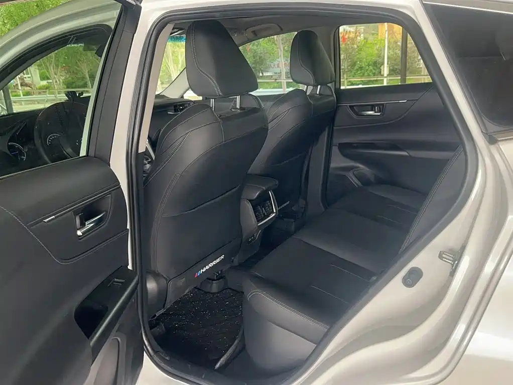 Toyota Harrier 2024 — фото 21