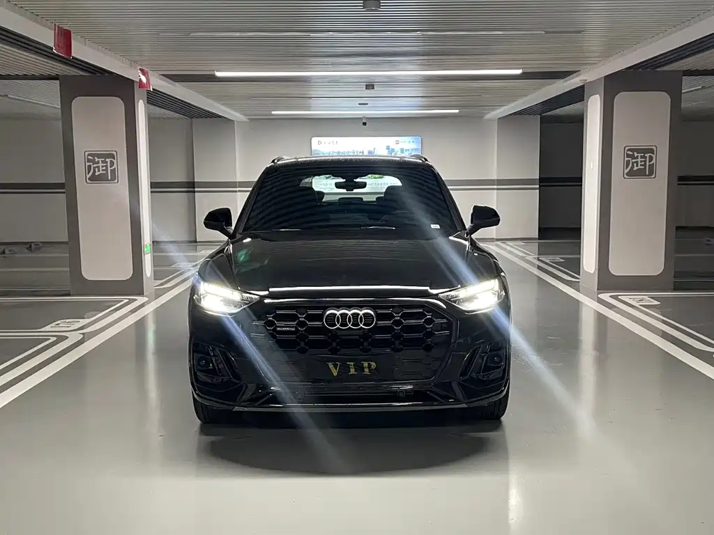 Audi Q5L 2025