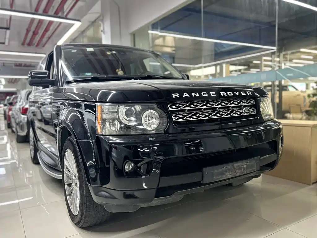Land Rover Range Rover Sport 2011 — фото 2