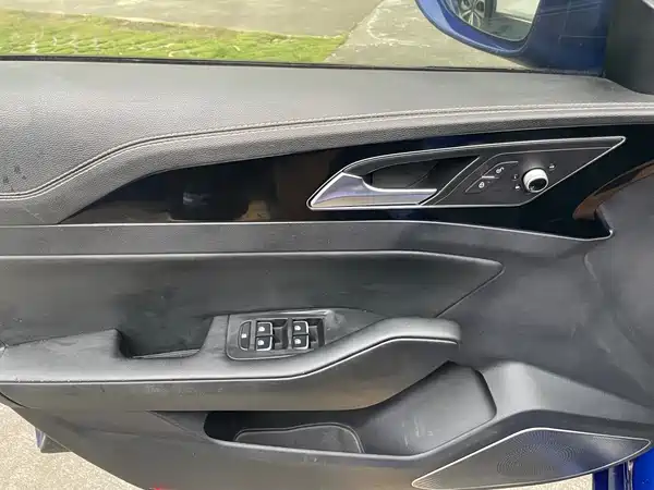 Hongqi H5 2019