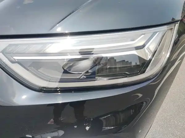 Audi Q5L 2023