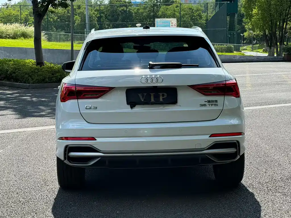 Audi Q3 2021