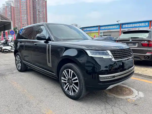 Land Rover Range Rover 2024