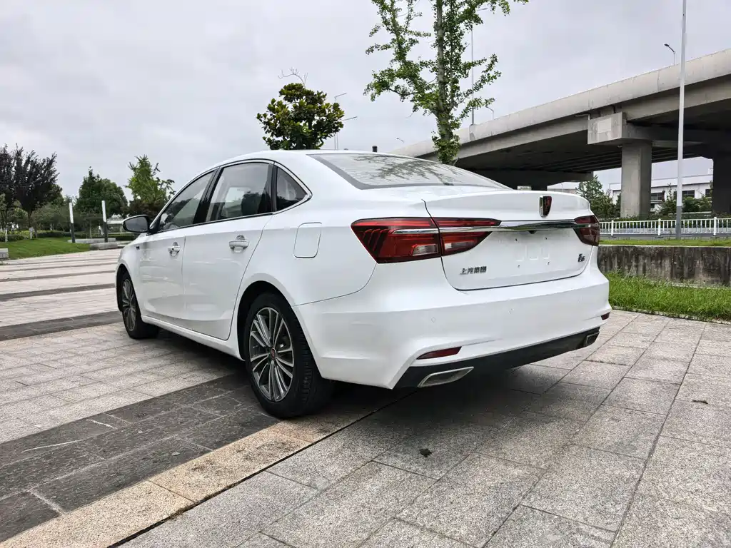 Roewe i6 Classic 2019 — фото 16
