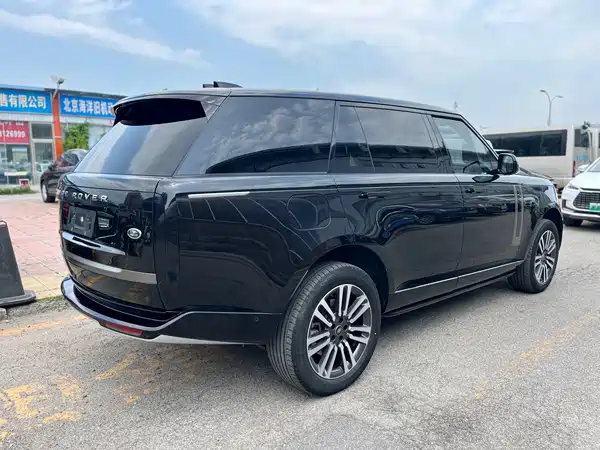 Land Rover Range Rover 2024