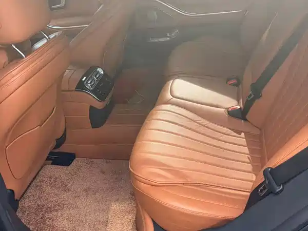 Mercedes-Benz S-Class 2025