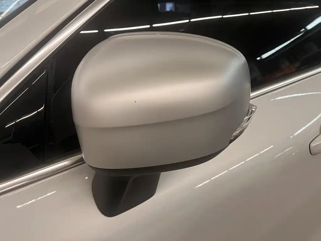 Volvo XC60 PHEV 2018 — фото 6