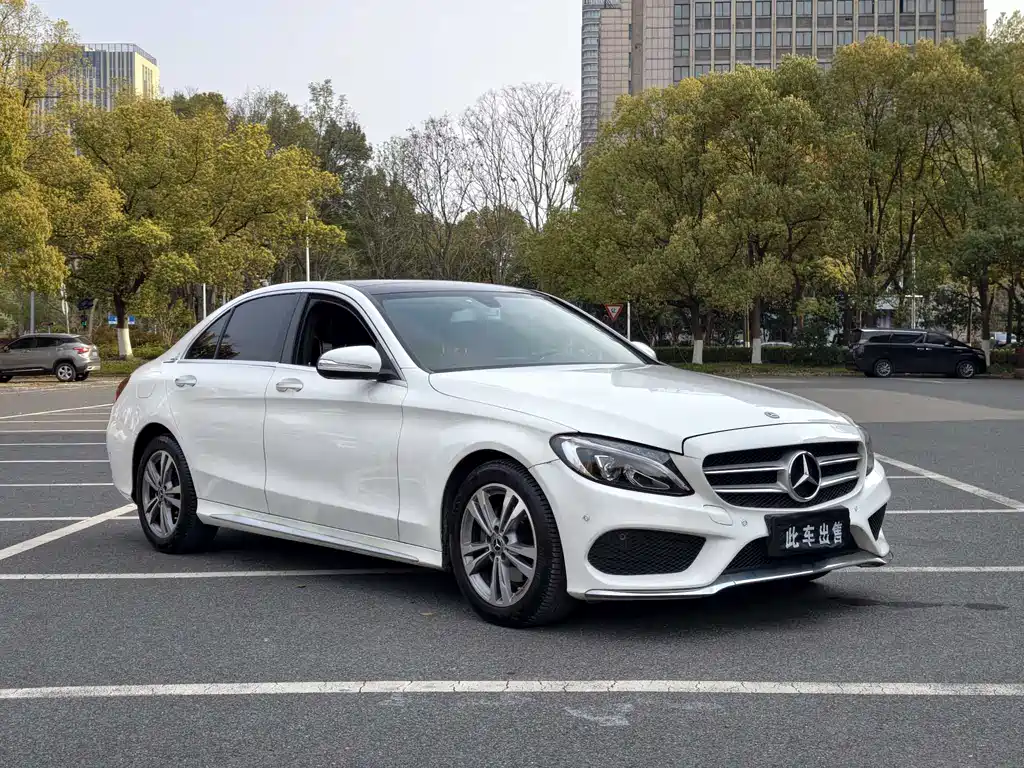 Mercedes-Benz C-Class 2017 — фото 3