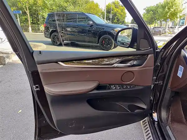 BMW X5 2015