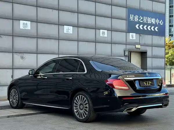 Mercedes-Benz E-Class 2018