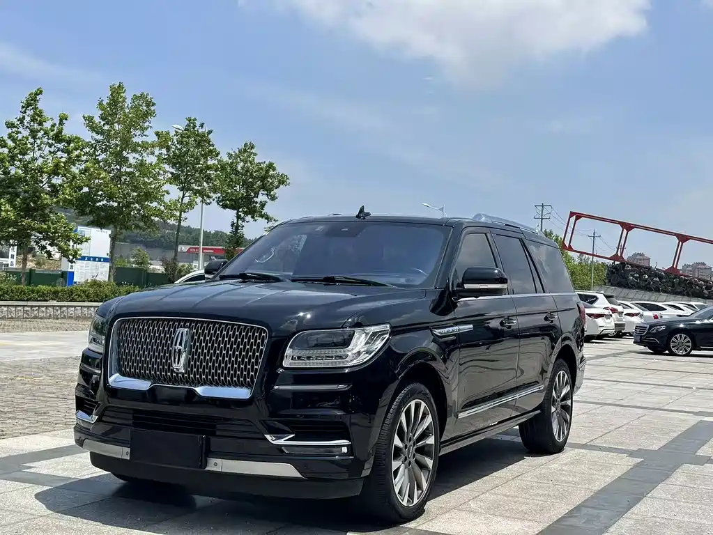 Lincoln Navigator 2019