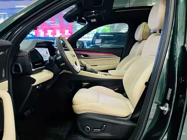 Geely Xingyue L 2025