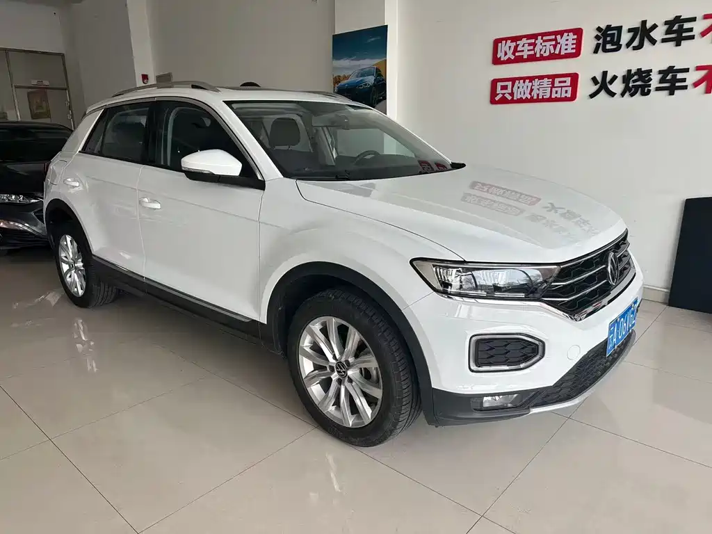 Volkswagen T-Roc 2023 — фото 10