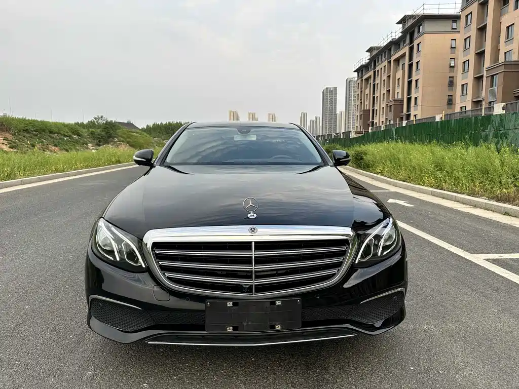 Mercedes-Benz E-Class 2019 — фото 2