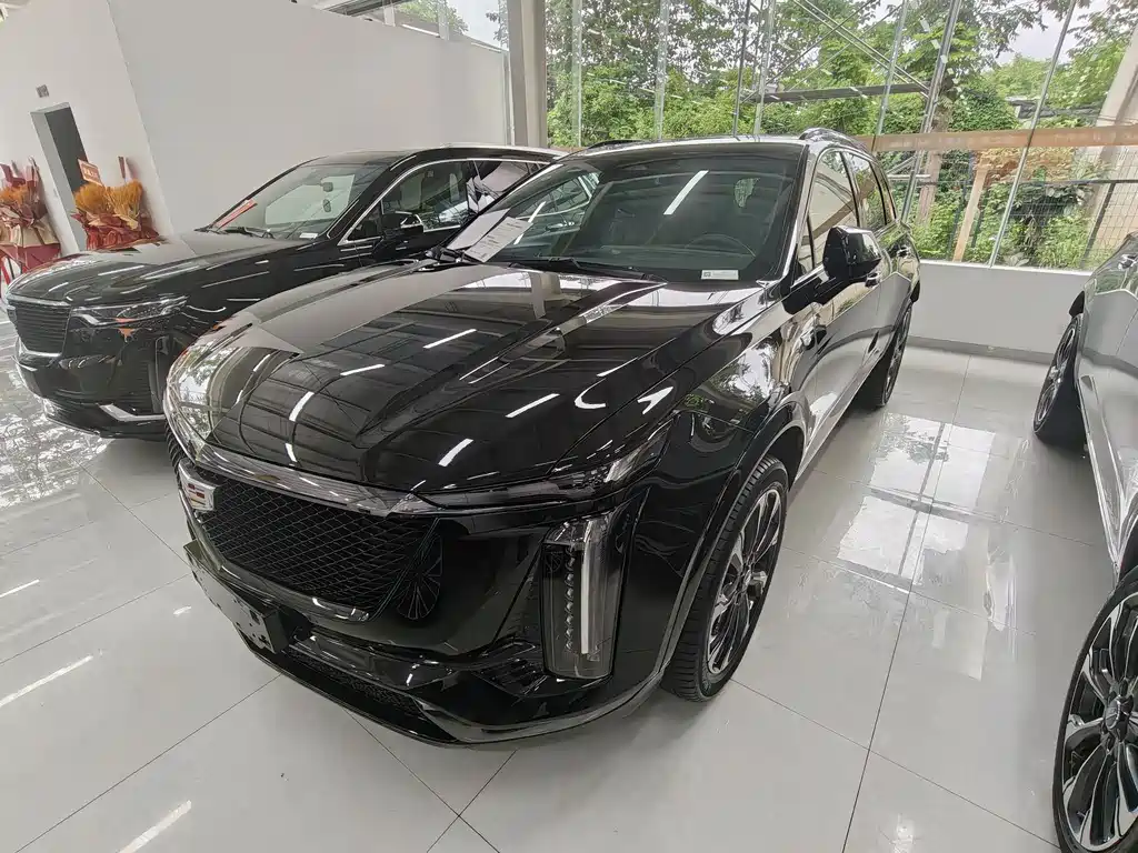 Cadillac XT5 2025