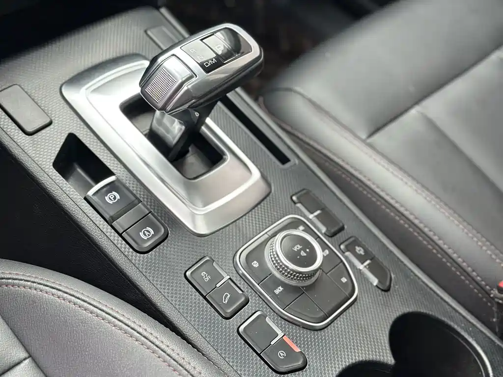 Haval H6 Coupe 2020 — фото 10