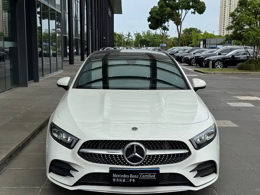 Mercedes-Benz A-Class 2023 — фото 2