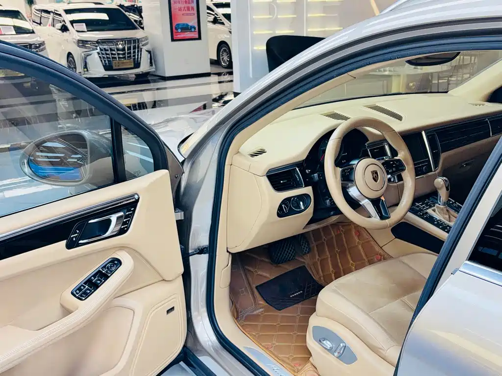 Porsche Macan 2015 — фото 6