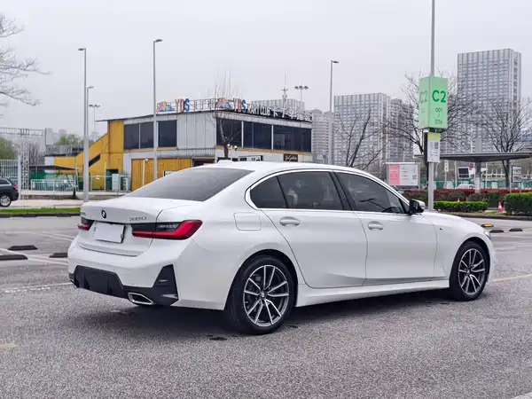 BMW 3 Series 2024