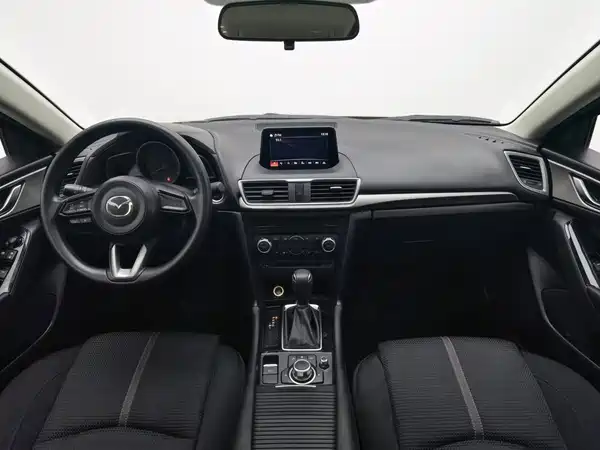 Mazda 3 Axela 2017