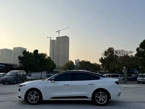 Ford Mondeo 2022