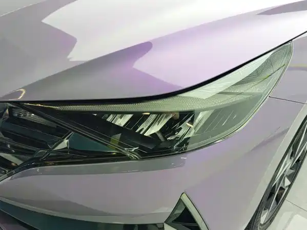 Hyundai Elantra 2022