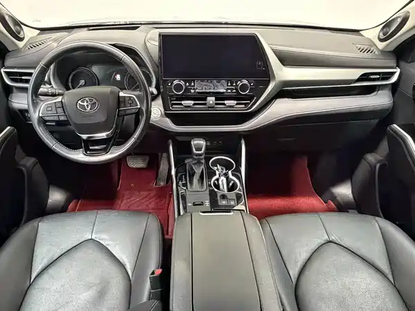 Toyota Highlander 2023