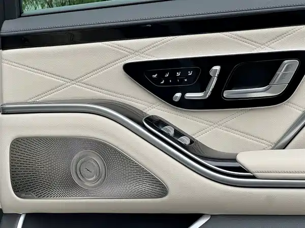 Mercedes-Benz Maybach S-Class 2023