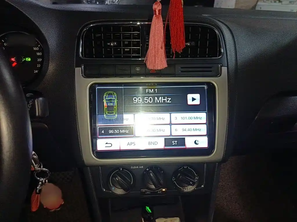 Volkswagen Polo 2016