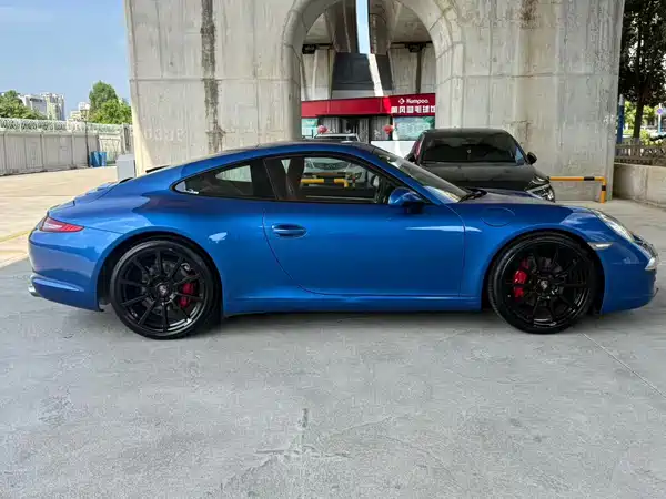 Porsche 911 2016
