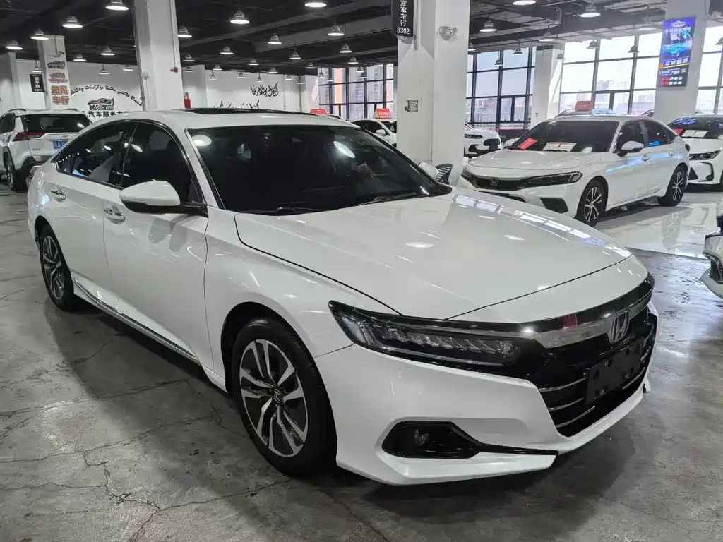 Honda Accord 2022 — фото 1