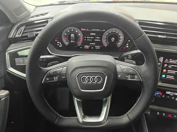 Audi Q3 2022