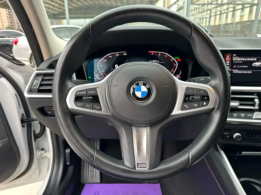 BMW 3 Series 2022 — фото 10