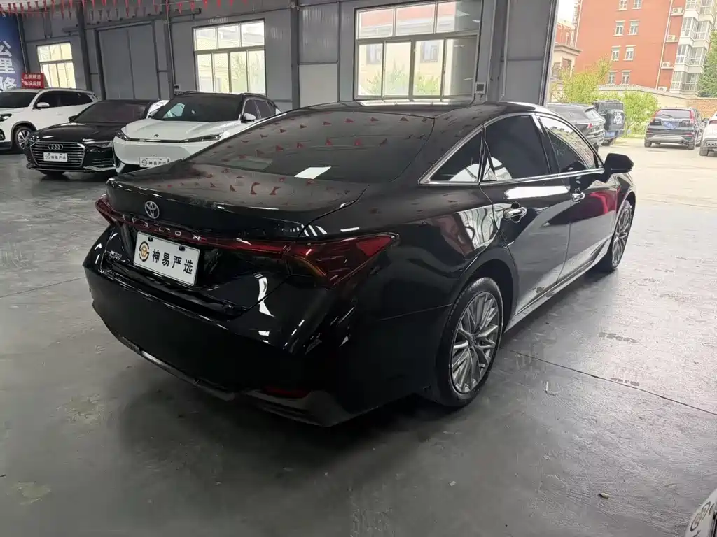 Toyota Avalon 2025 — фото 10