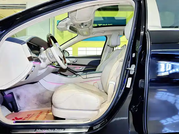 Mercedes-Benz Maybach S-Class 2015