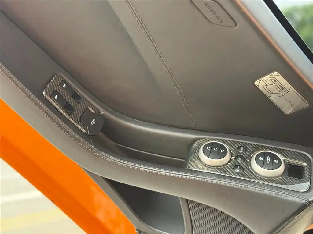 McLaren 12C 2013 — фото 21