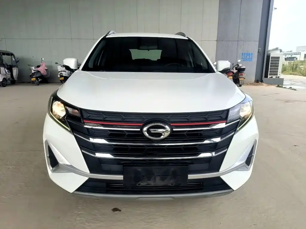 GAC Trumpchi GS3 2022 — фото 3