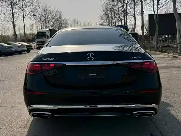 Mercedes-Benz Maybach S-Class 2023