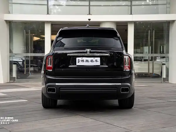 Rolls-Royce Cullinan 2022