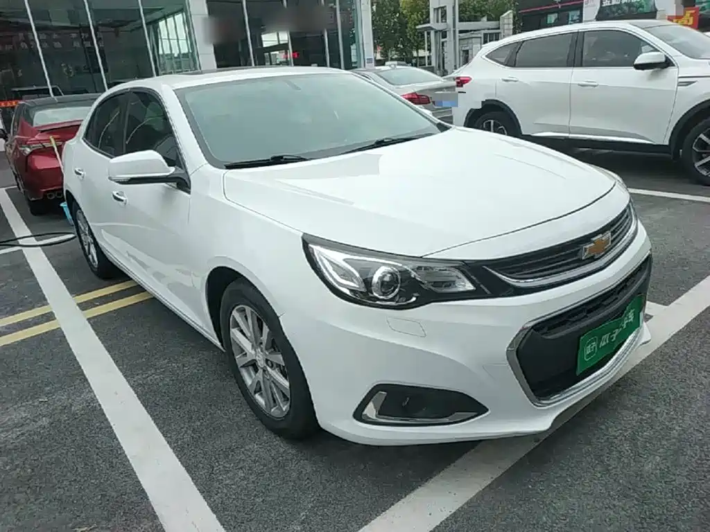 Chevrolet Malibu 2017 — фото 22