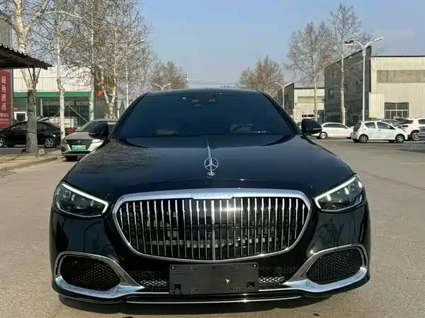 Mercedes-Benz Maybach S-Class 2023