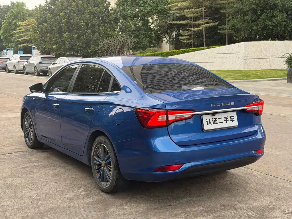 Roewe i5 2019 — фото 14