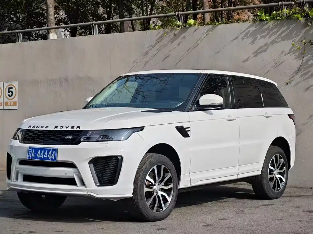 Land Rover Sport 2017 — фото 1