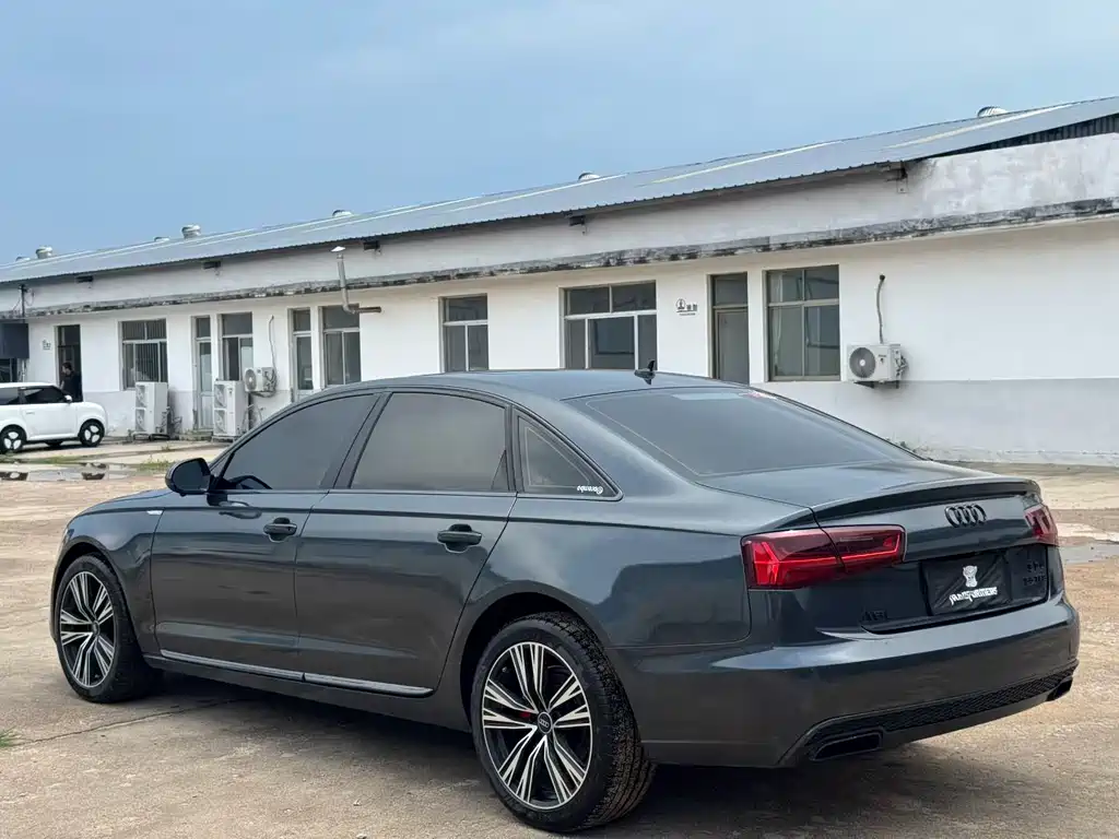 Audi A6L 2015